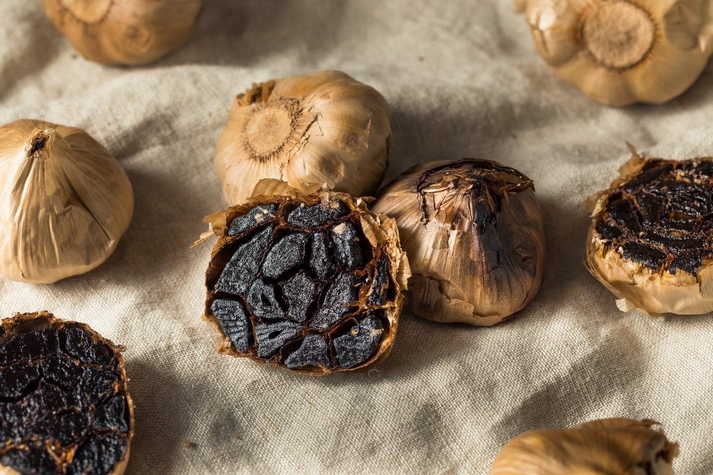 Health Benefits of black garlic